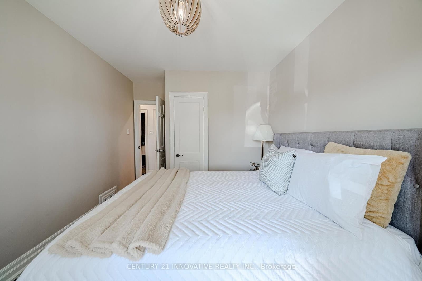 60 Dorking Crescent thumbnail 18