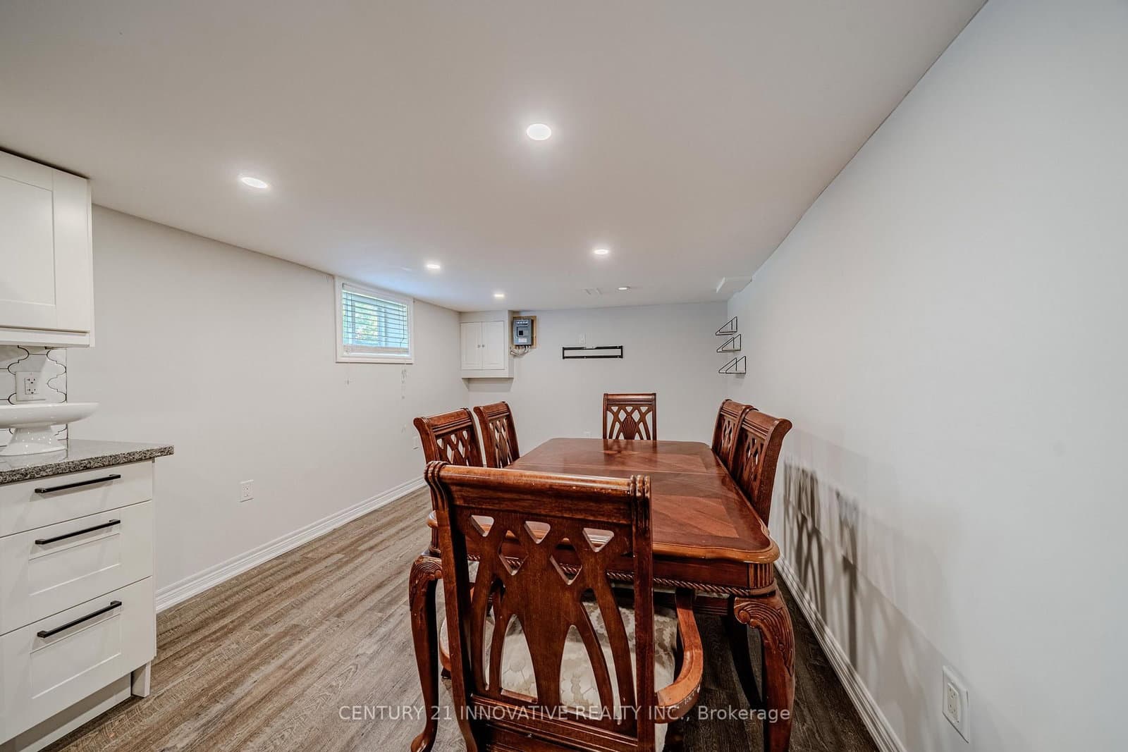 60 Dorking Crescent thumbnail 36