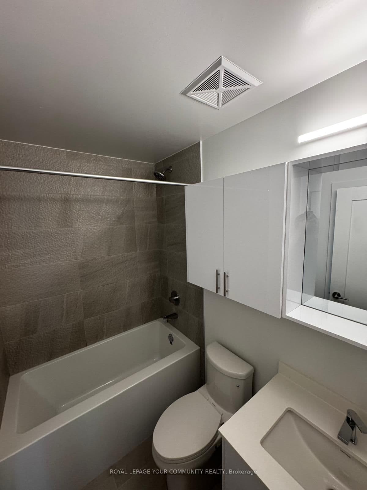 5105 Hurontario Street, Unit 2809 thumbnail 15