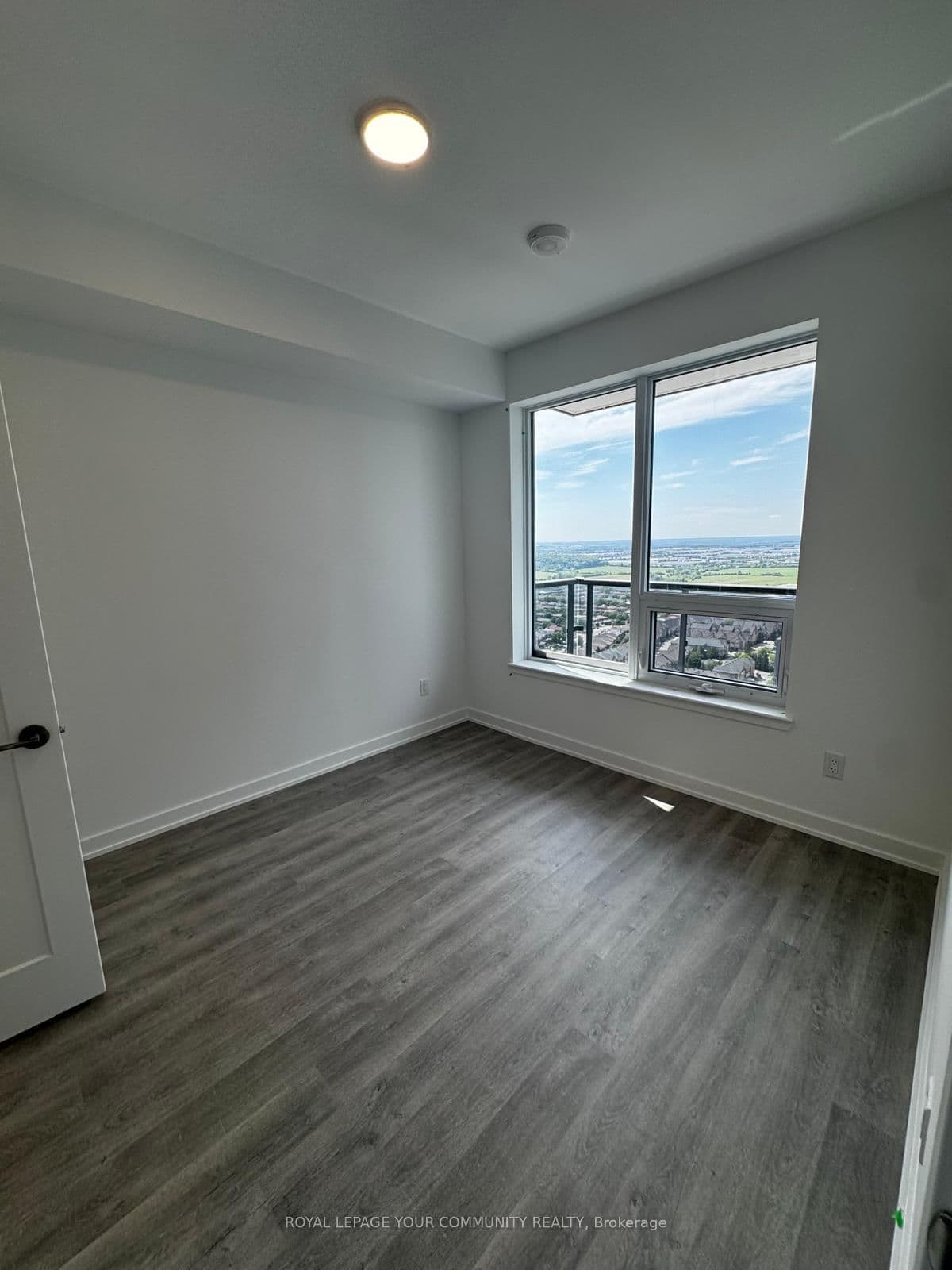 5105 Hurontario Street, Unit 2809 thumbnail 5