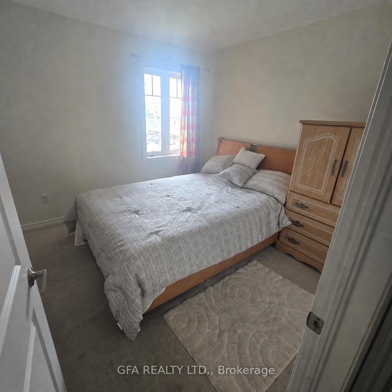 2600 GLENGARRY Road, Unit 9 thumbnail 8