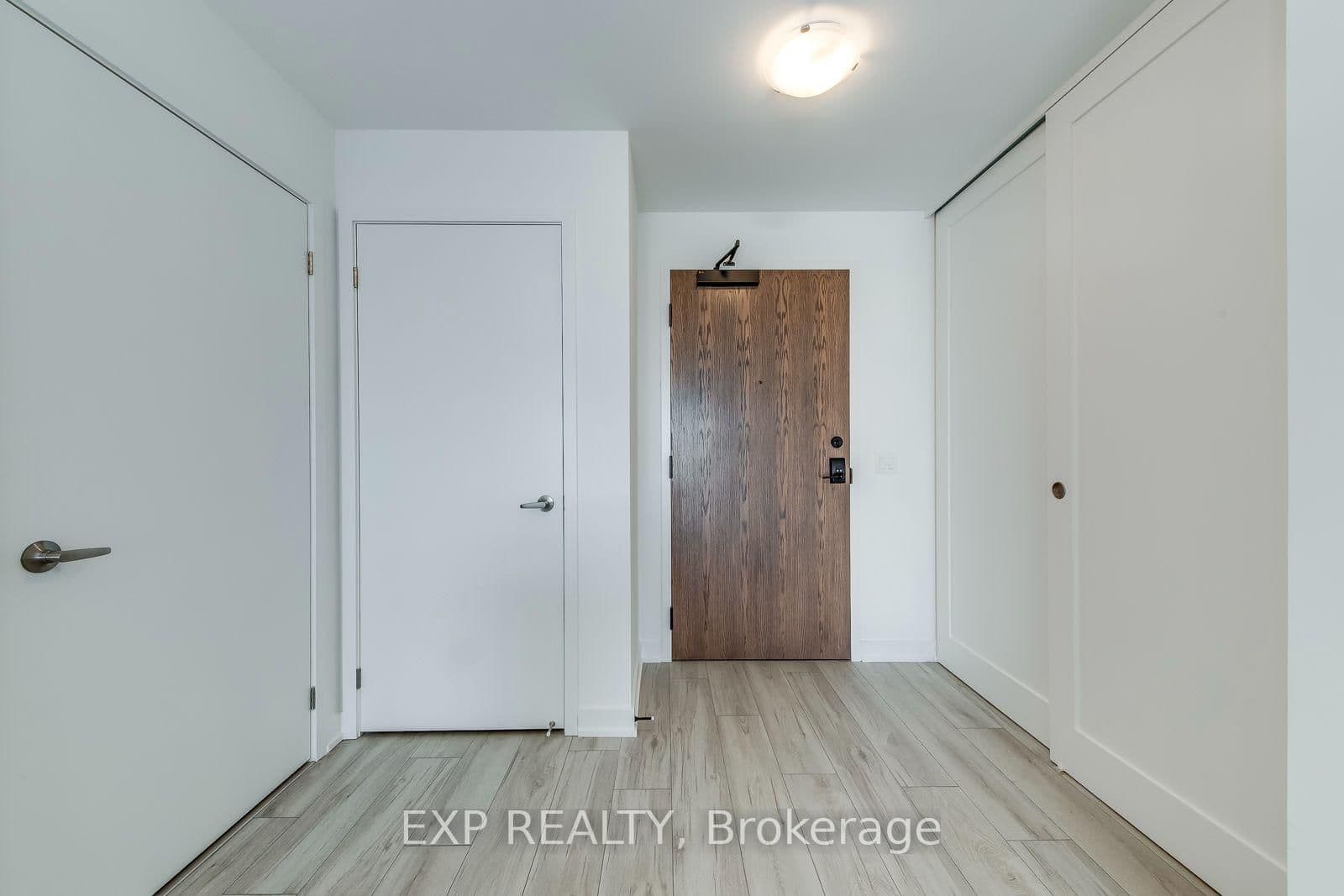 1035 Southdown Road, Unit 1605 thumbnail 6