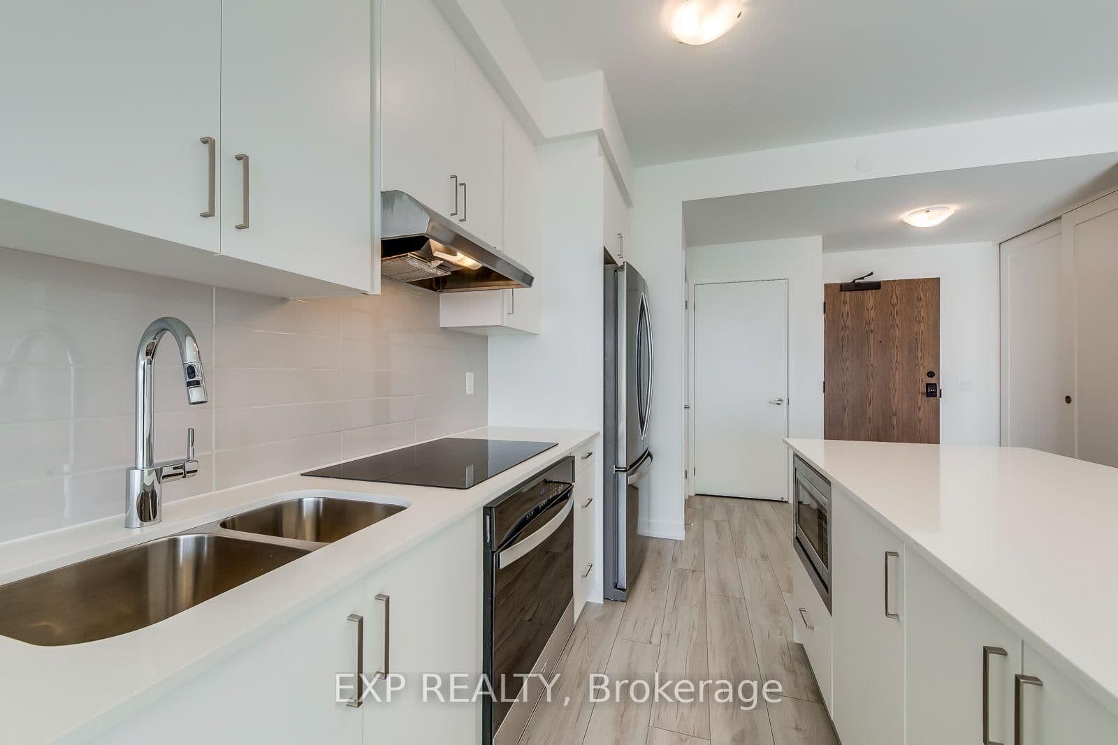 1035 Southdown Road, Unit 1605 thumbnail 9