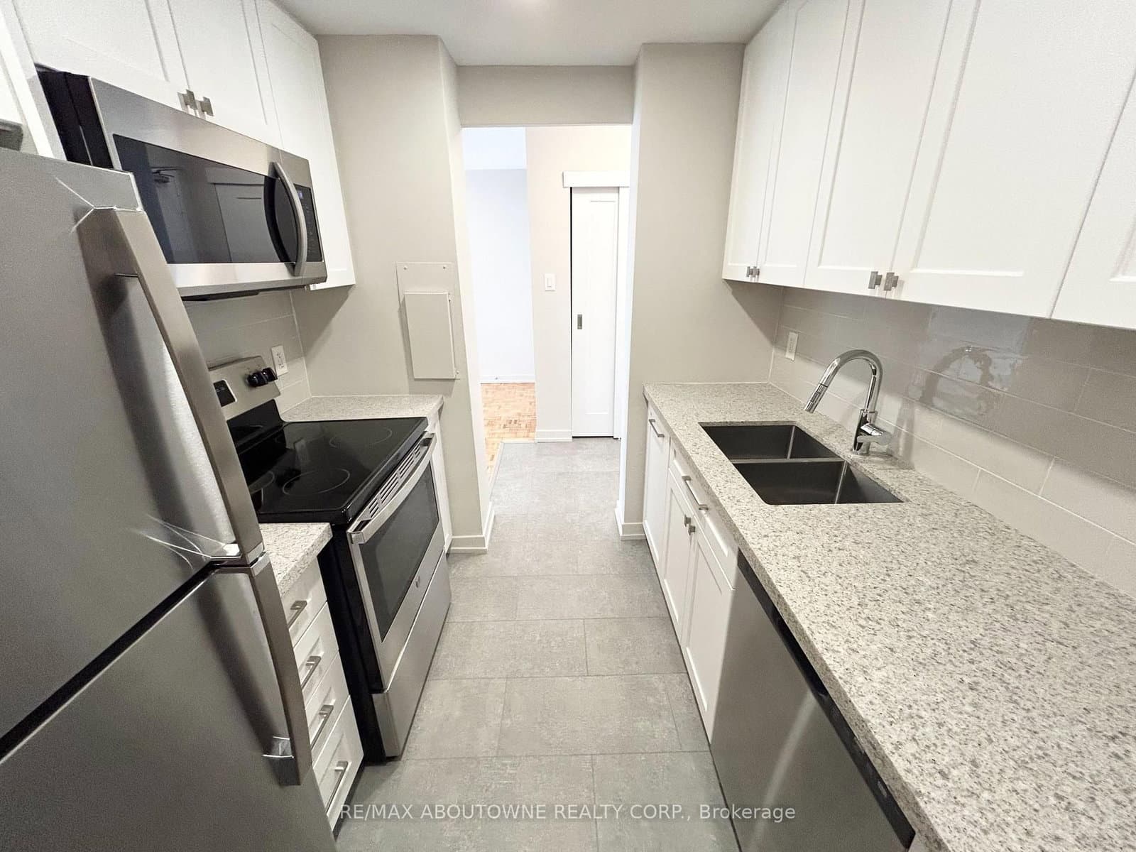 101 Millside Drive, Unit 1008 thumbnail 8