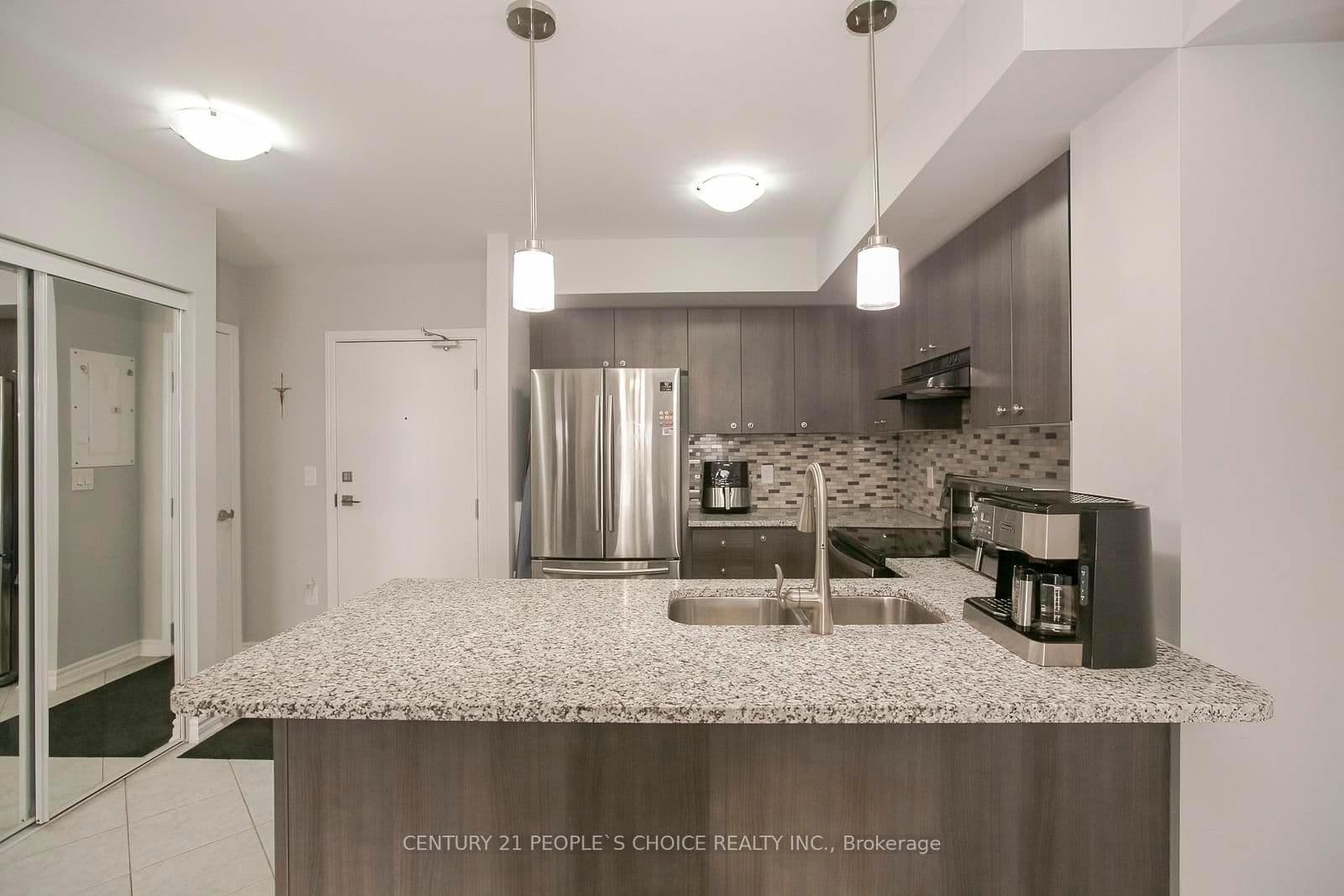 60 Baycliffe Crescent, Unit 402 thumbnail 16