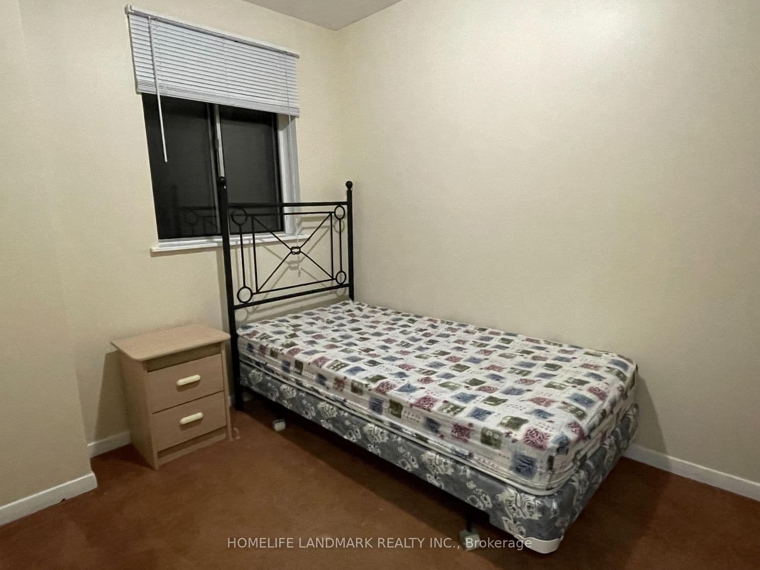 3025 the credit woodlands, Unit 307 thumbnail 10