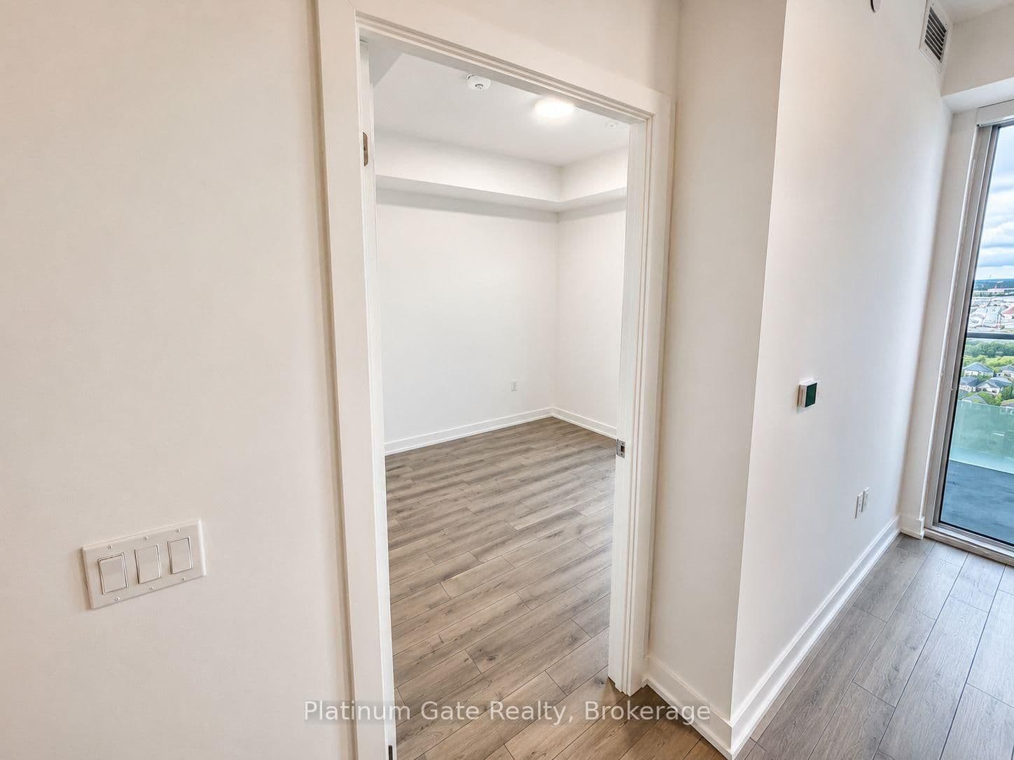 15 Skyridge Drive, Unit 1621 thumbnail 17
