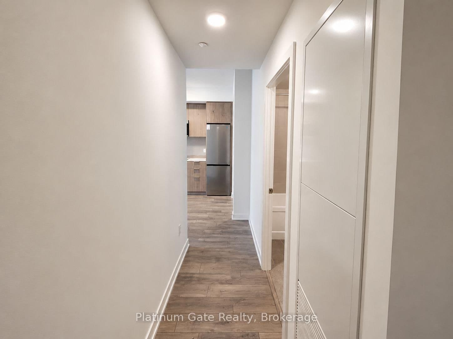 15 Skyridge Drive, Unit 1621 thumbnail 8