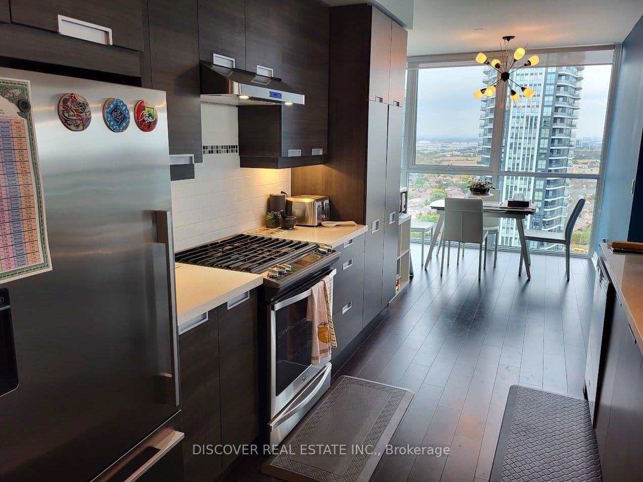 55 Eglinton Avenue W, Unit 2402 thumbnail 19