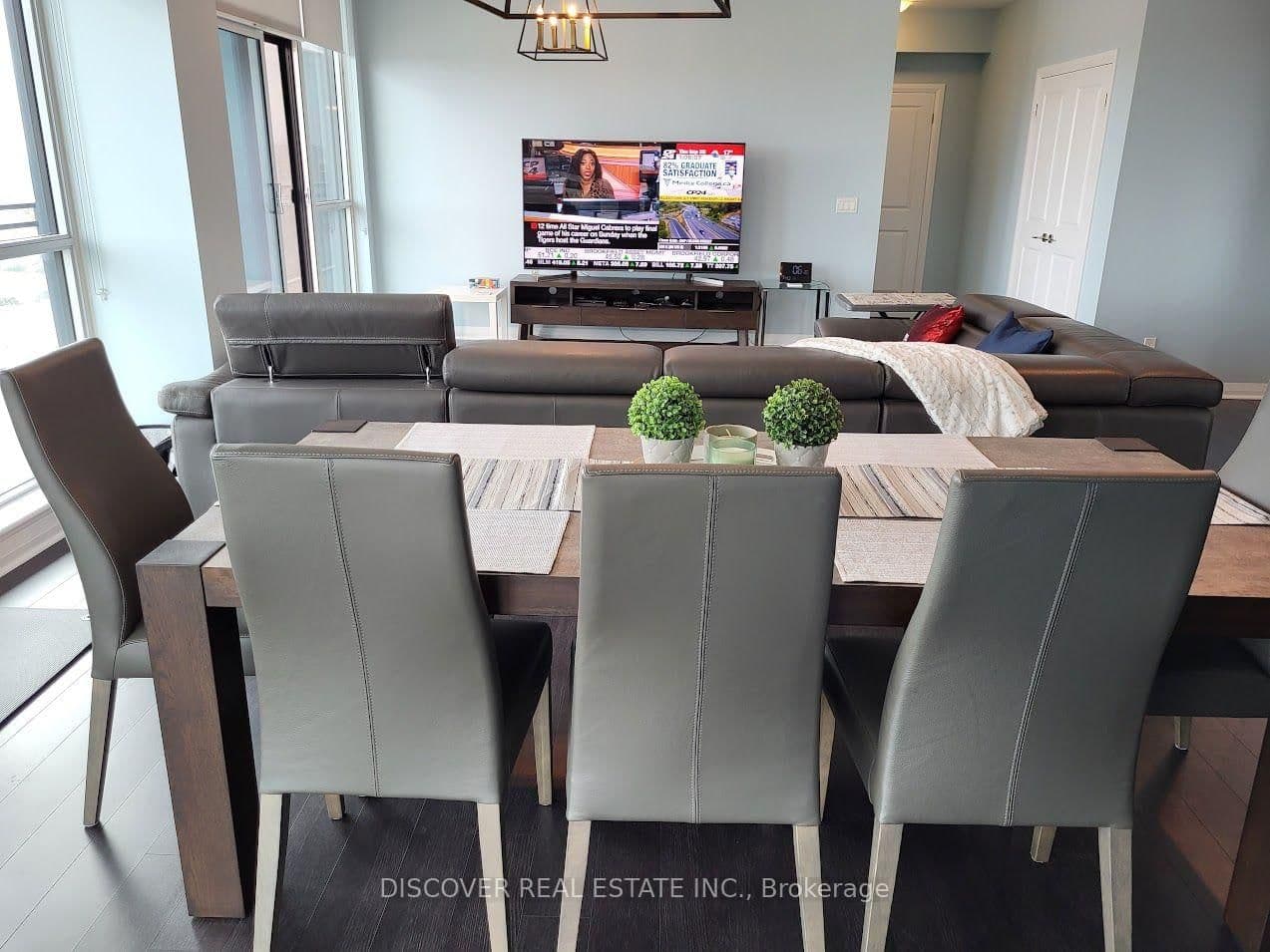 55 Eglinton Avenue W, Unit 2402 thumbnail 29