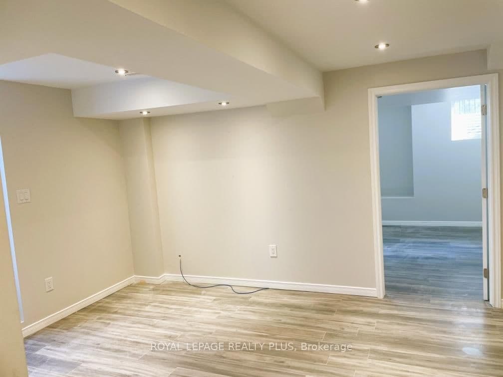 455 Trudeau Drive, Unit Bsmt thumbnail 7