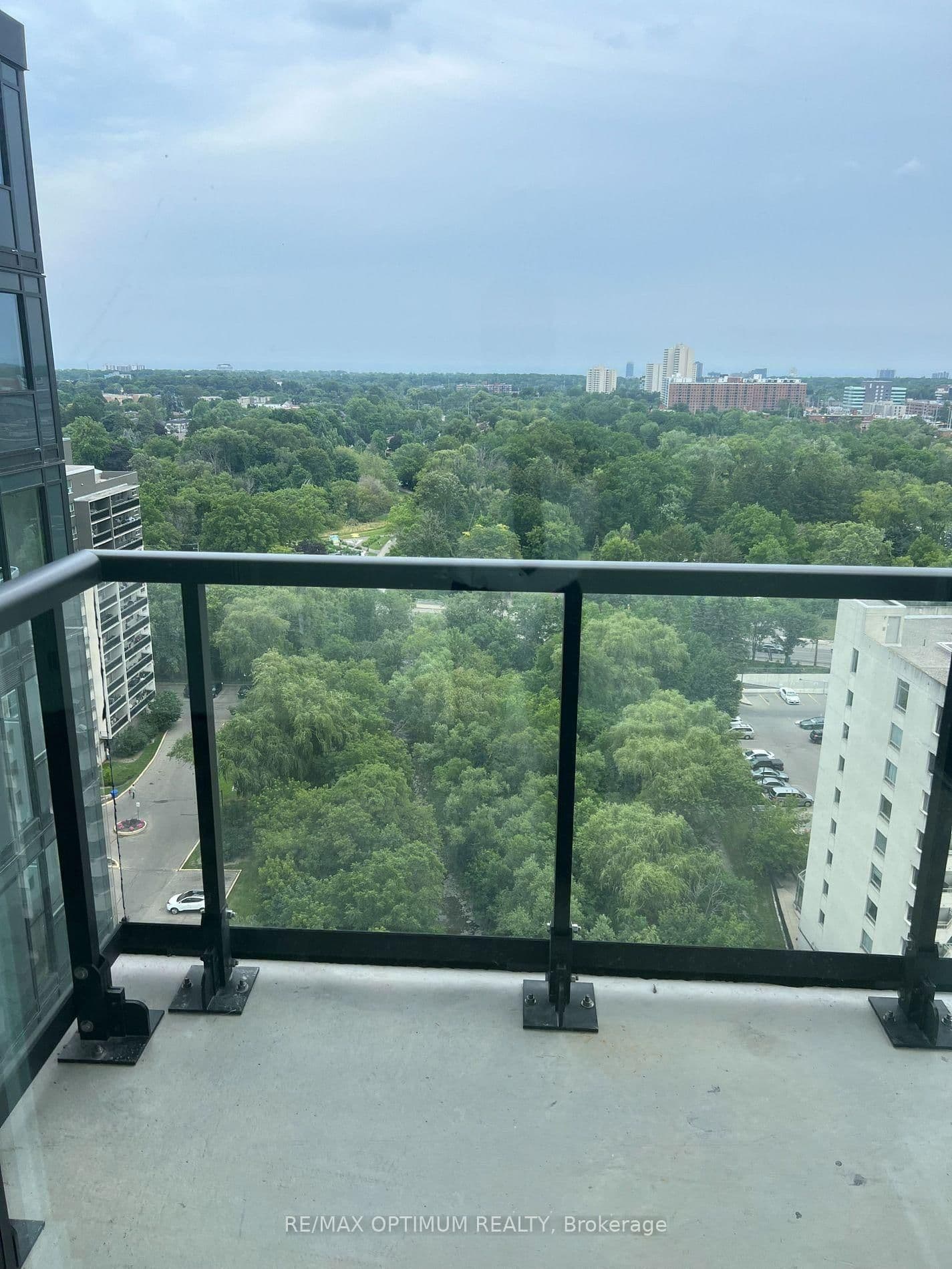 86 Dundas Street E, Unit 1516 thumbnail 13