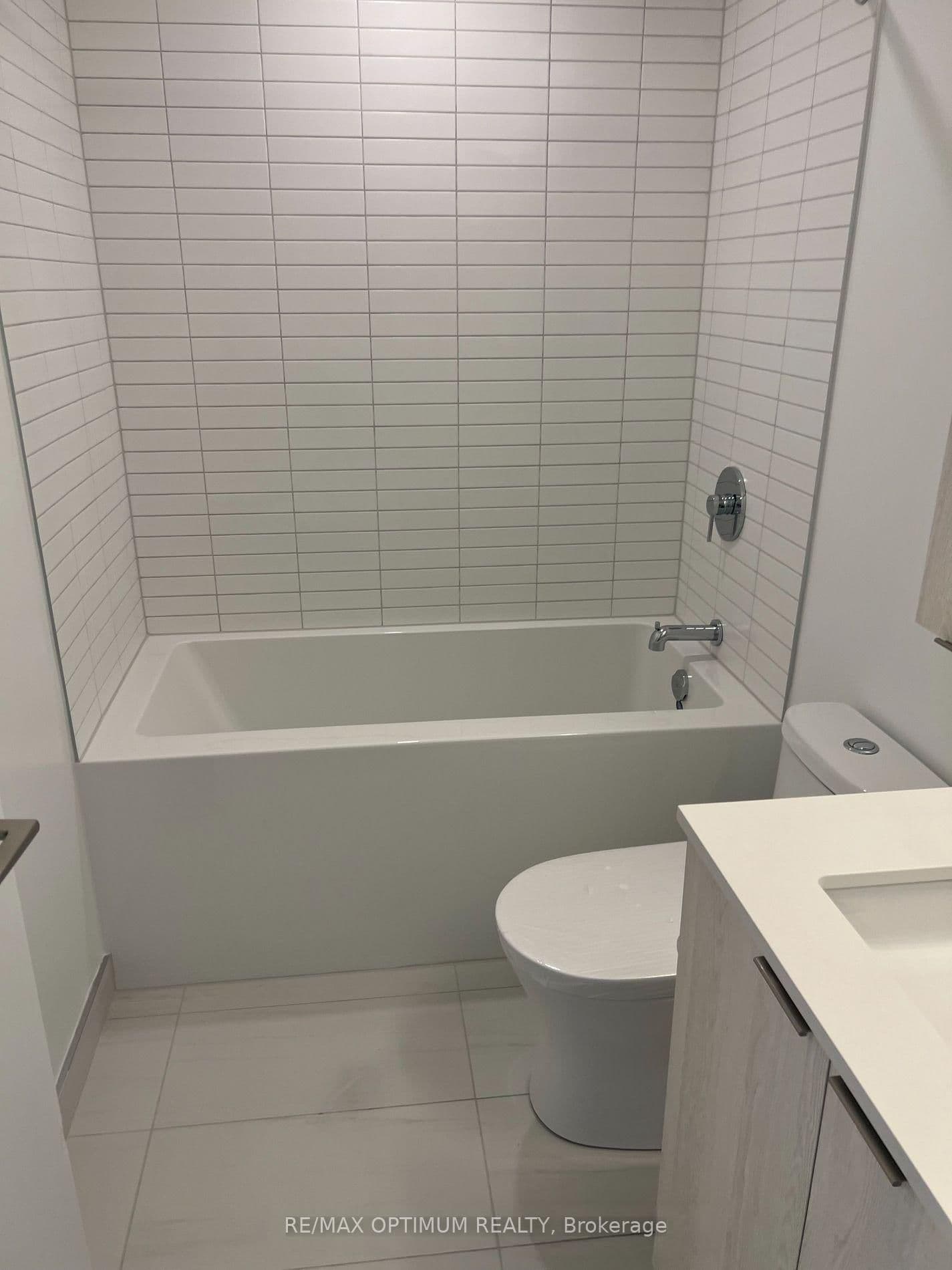 86 Dundas Street E, Unit 1516 thumbnail 17