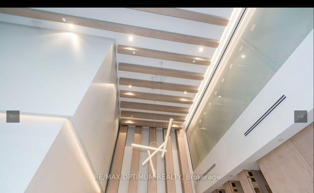 86 Dundas Street E, Unit 1516 thumbnail 4