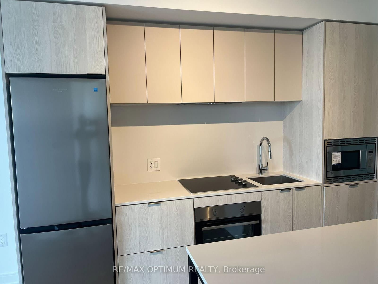 86 Dundas Street E, Unit 1516 thumbnail 8