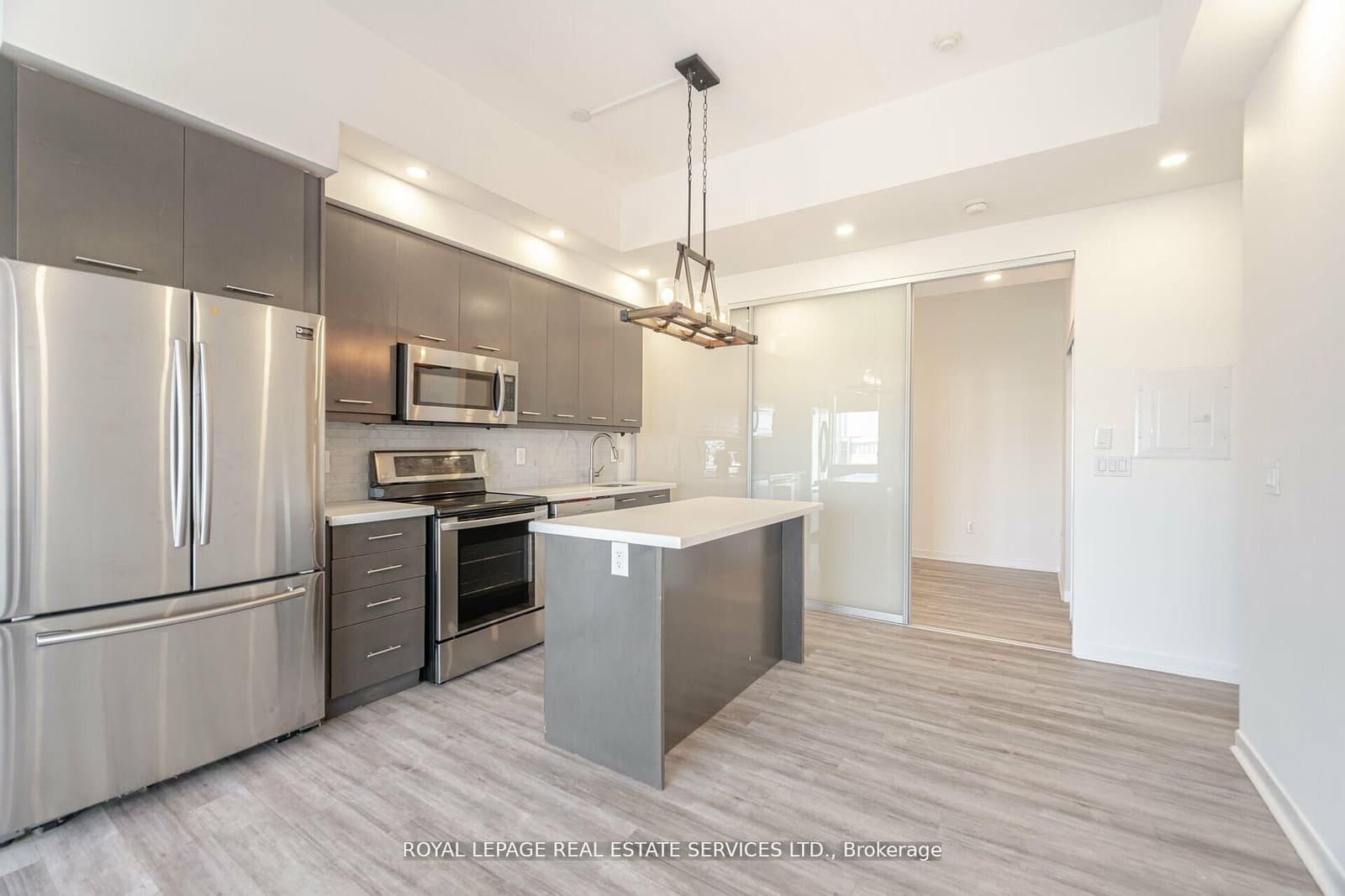 360 Square One Drive, Unit 602 thumbnail 12