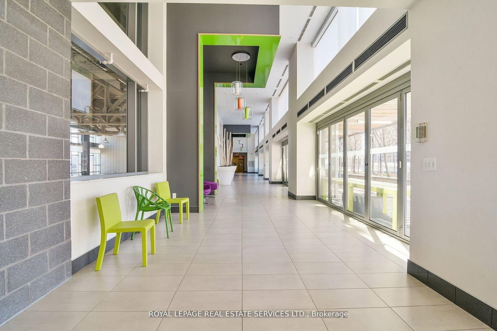 360 Square One Drive, Unit 602 thumbnail 37