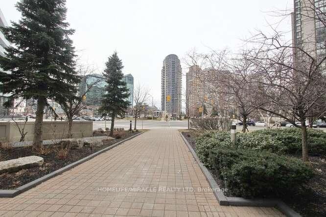 400 Webb Drive, Unit 806 thumbnail 4