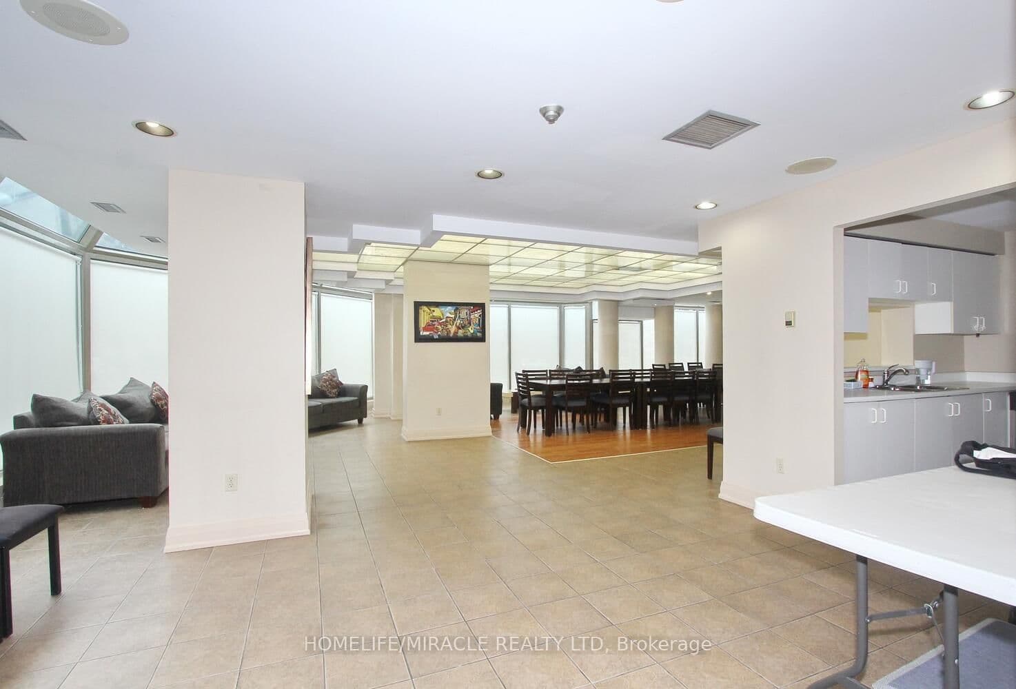 400 Webb Drive, Unit 806 thumbnail 41