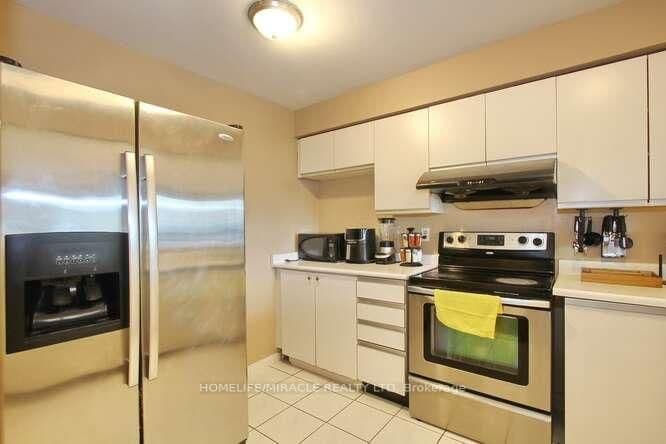 400 Webb Drive, Unit 806 thumbnail 9