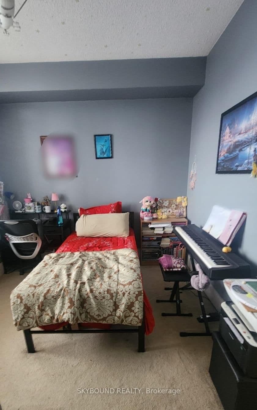 330 Burnhamthorpe Road W, Unit 1404 thumbnail 13
