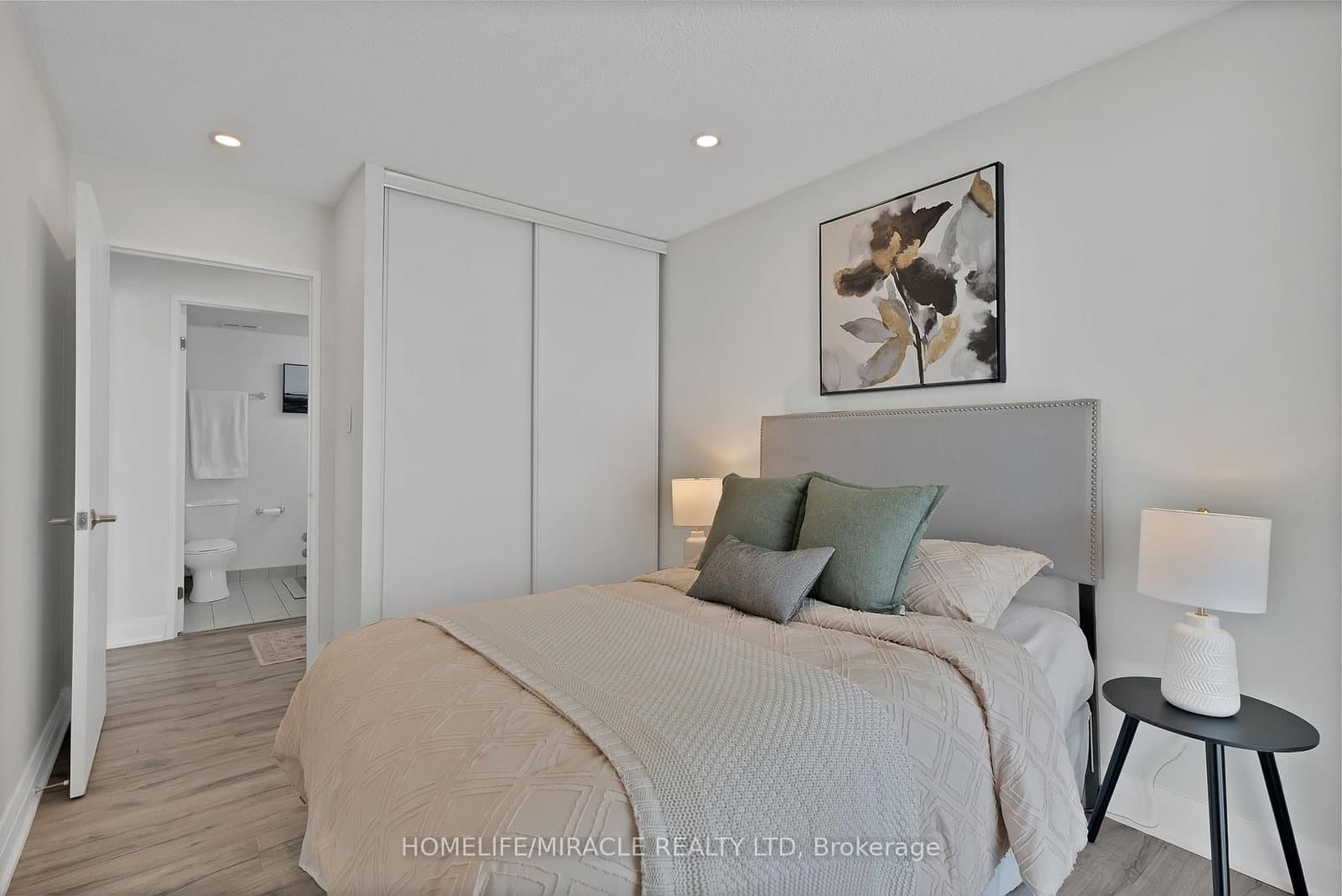 350 Webb Drive, Unit 112 thumbnail 19