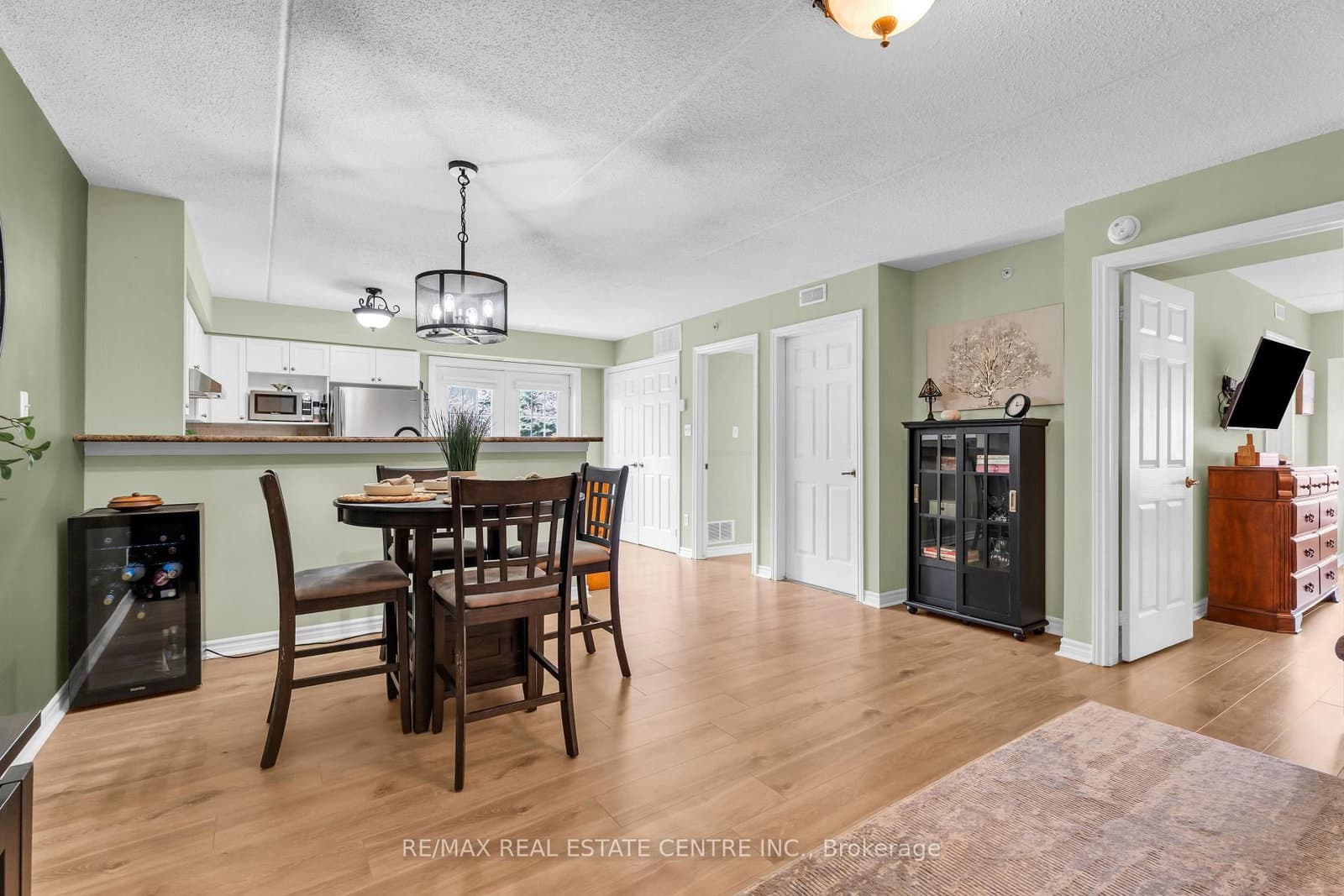 1479 Maple Avenue, Unit 102 thumbnail 15