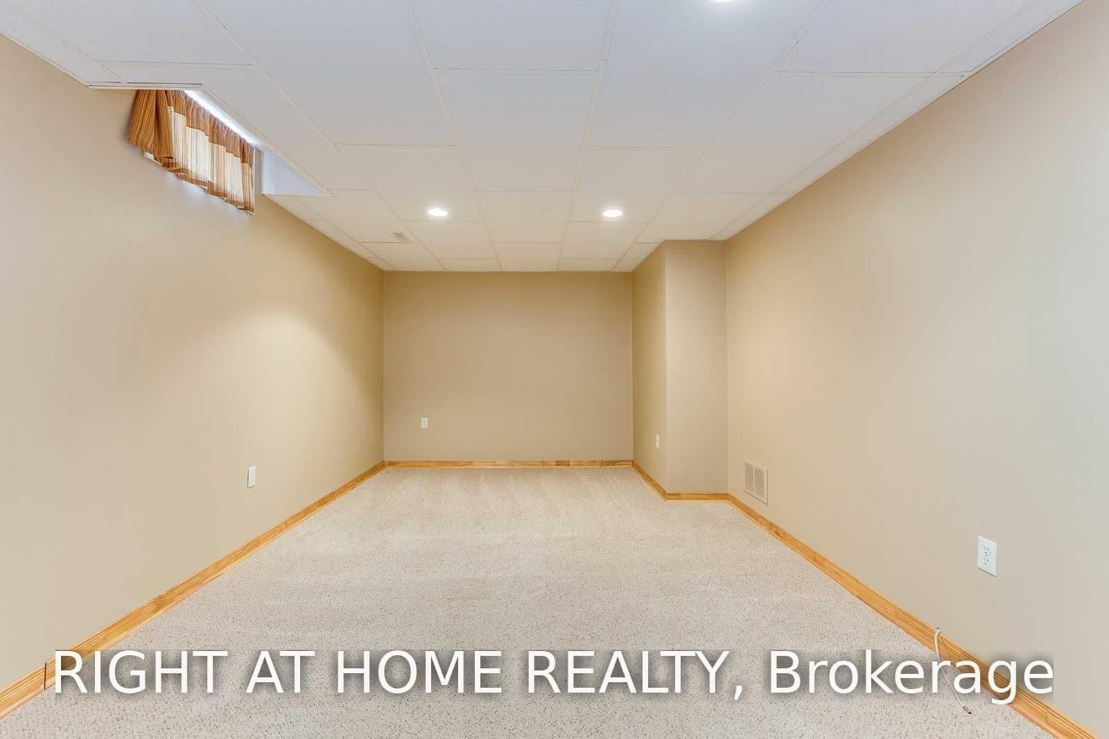 96 Howell Road thumbnail 24