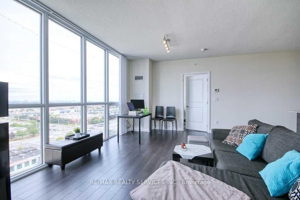 5025 Four Springs Avenue, Unit 1202 thumbnail 11