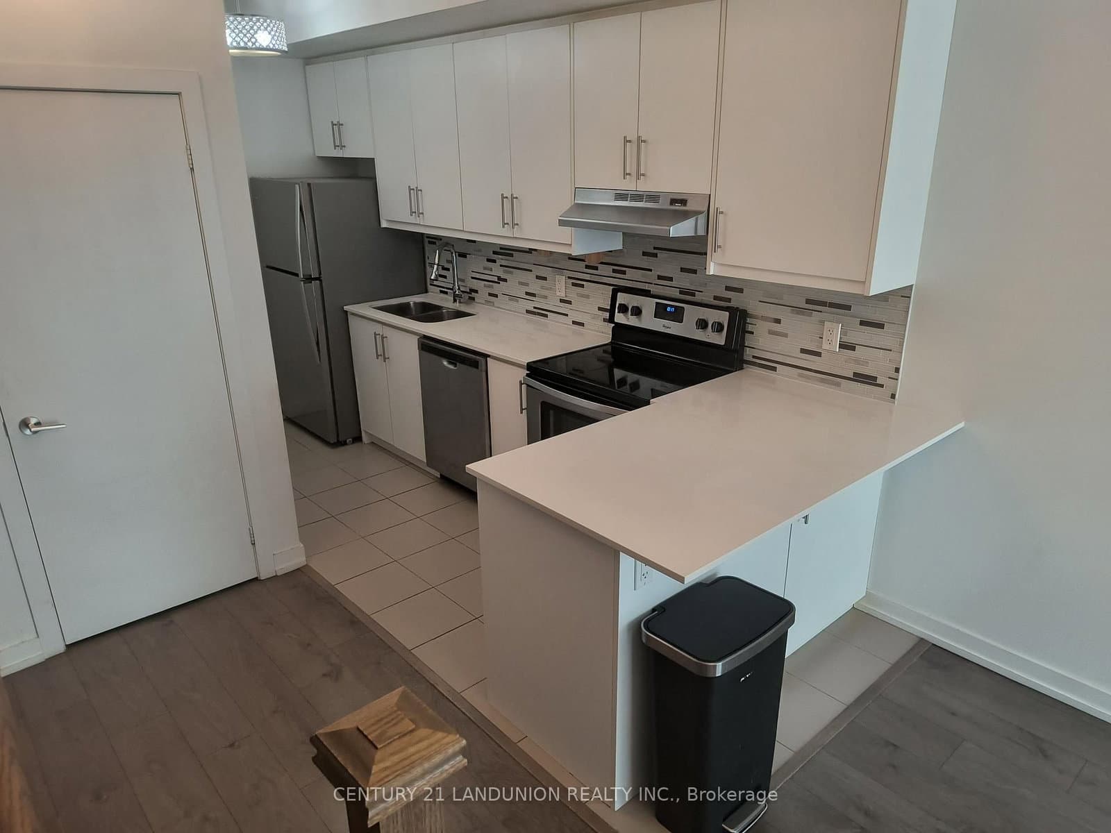 2063 Weston Road, Unit 14 thumbnail 4