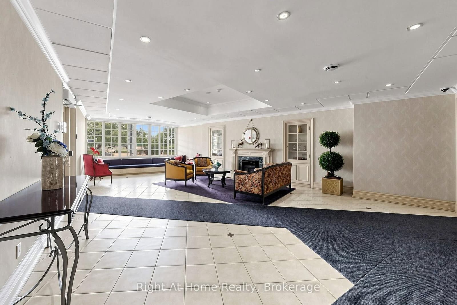 1360 Rathburn Road E, Unit 1509 thumbnail 13