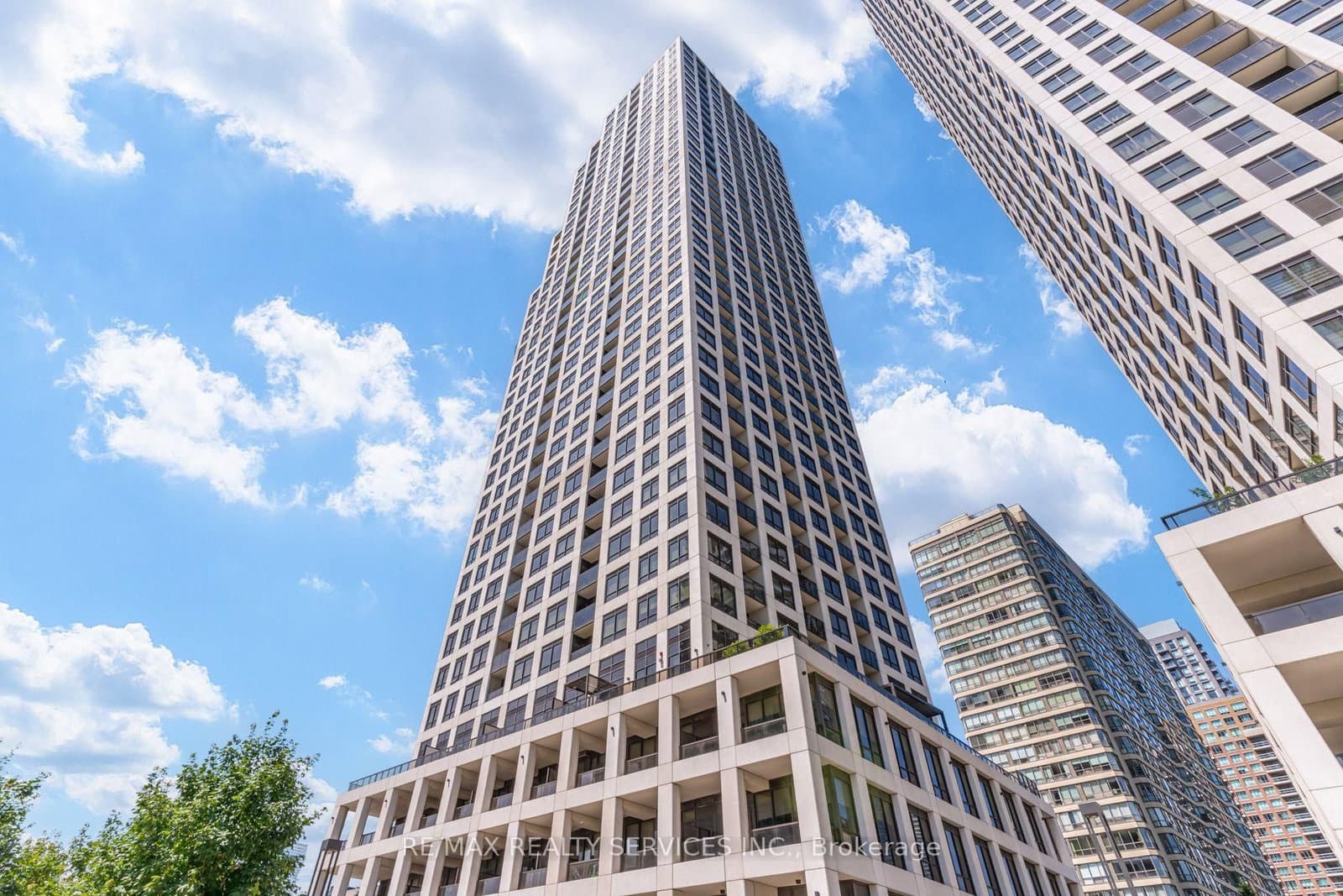 36 Elm Drive, Unit 2909 - Image 1