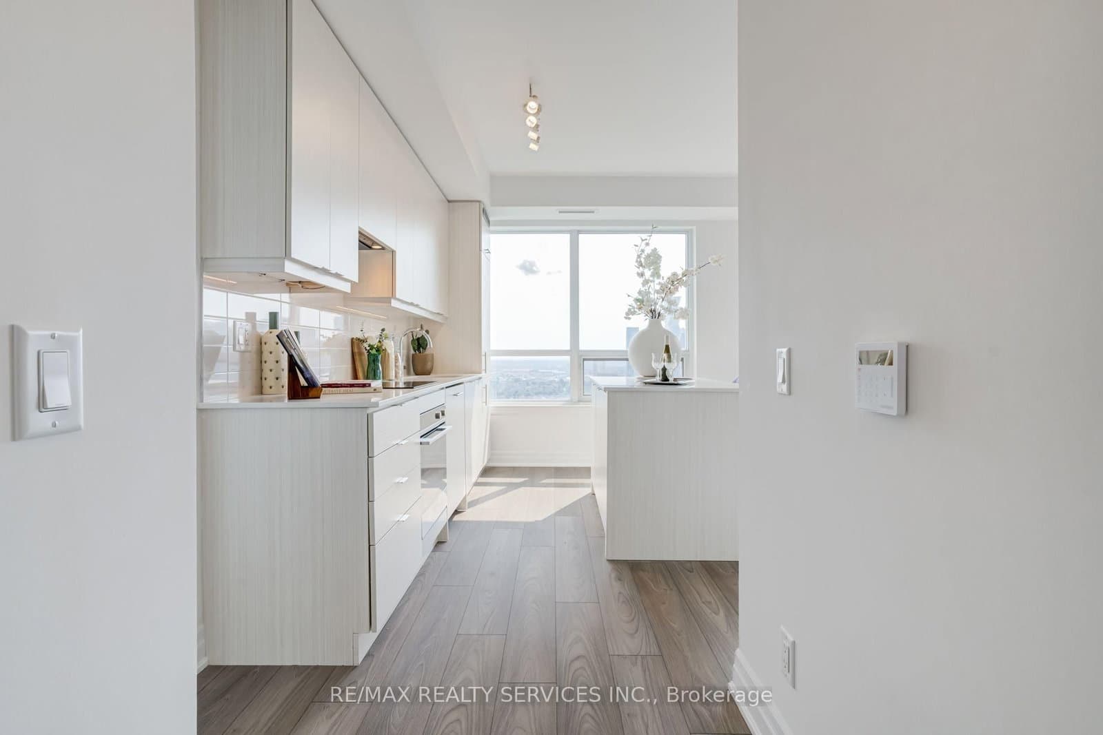 36 Elm Drive, Unit 2909 thumbnail 10