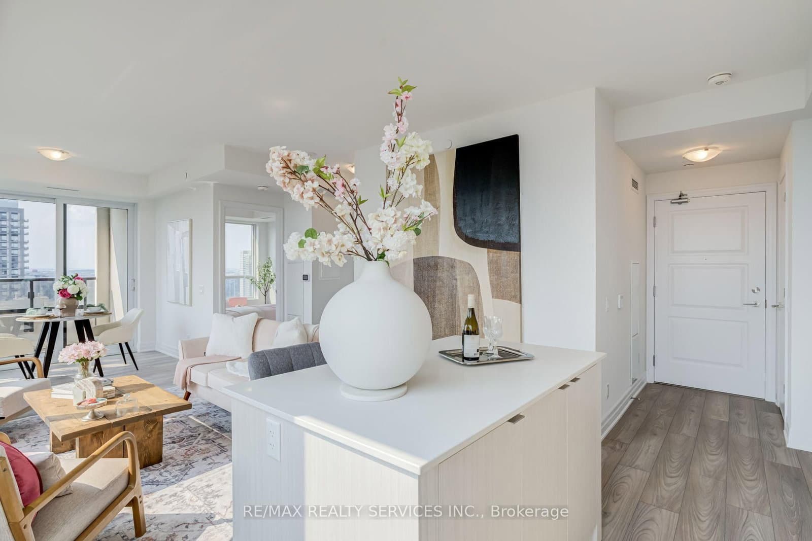 36 Elm Drive, Unit 2909 thumbnail 14