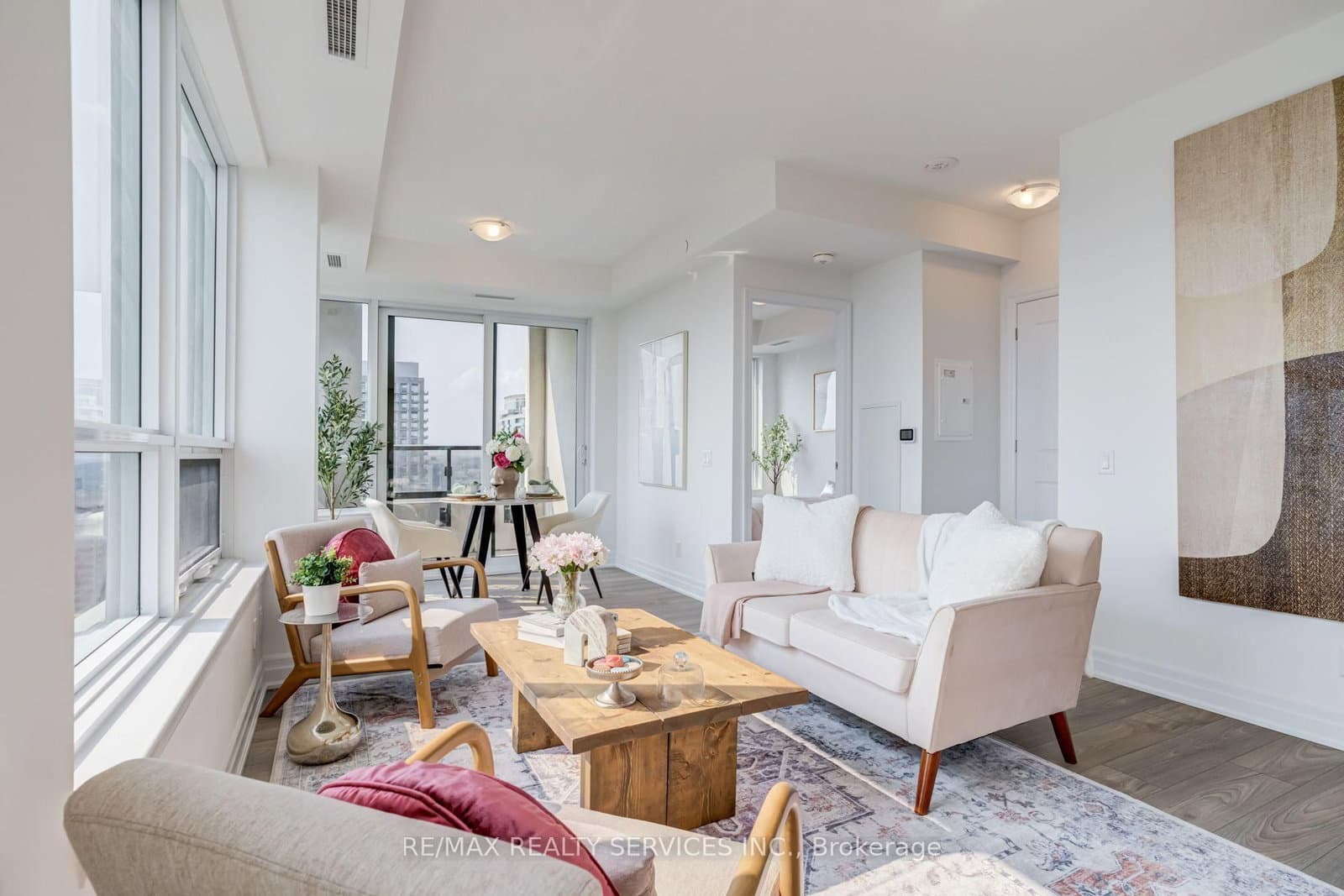 36 Elm Drive, Unit 2909 thumbnail 20