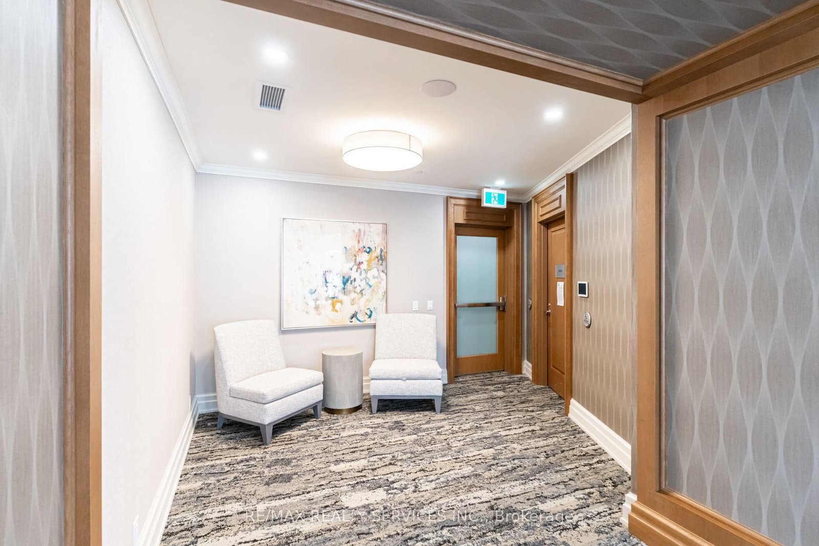 36 Elm Drive, Unit 2909 thumbnail 40