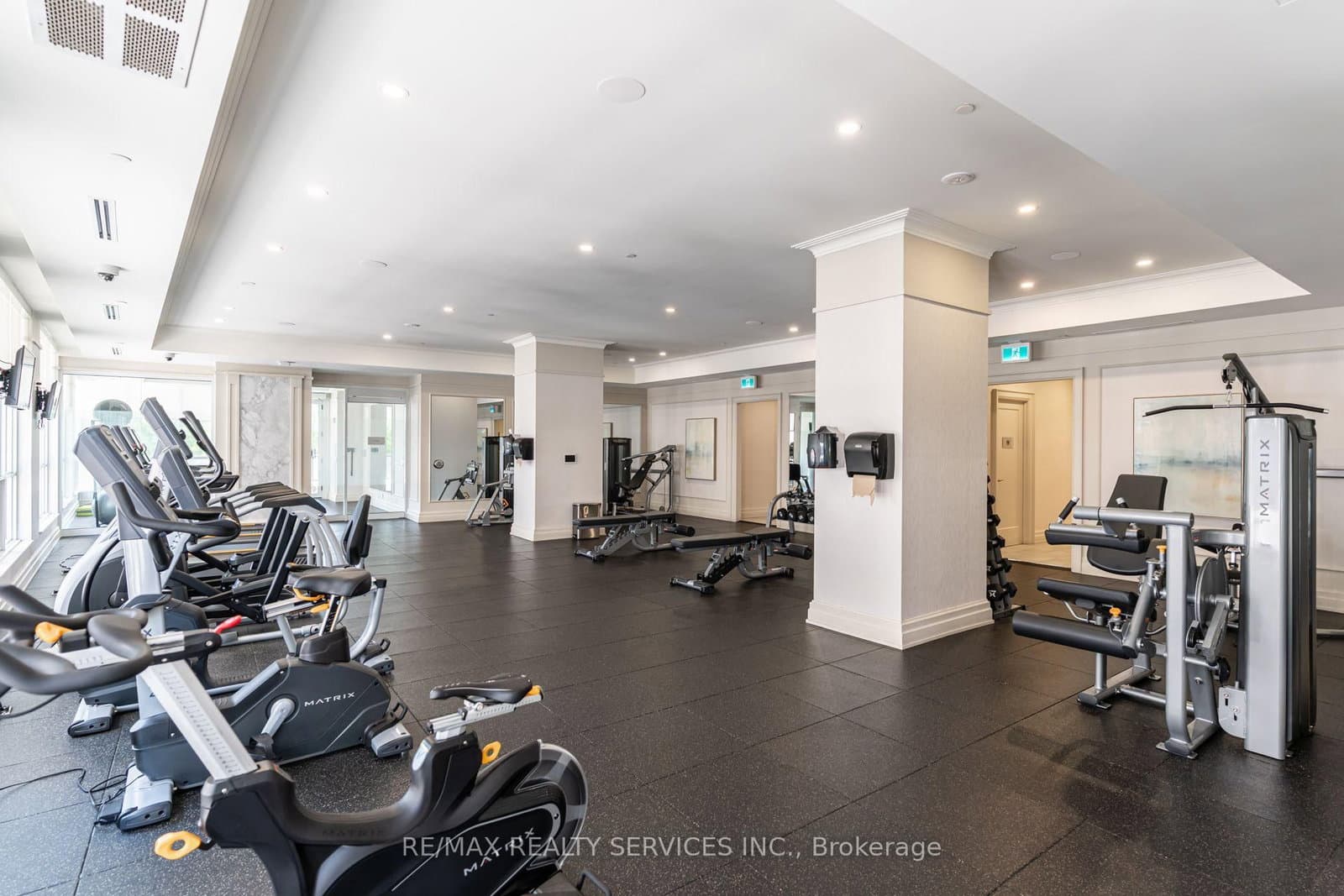 36 Elm Drive, Unit 2909 thumbnail 44