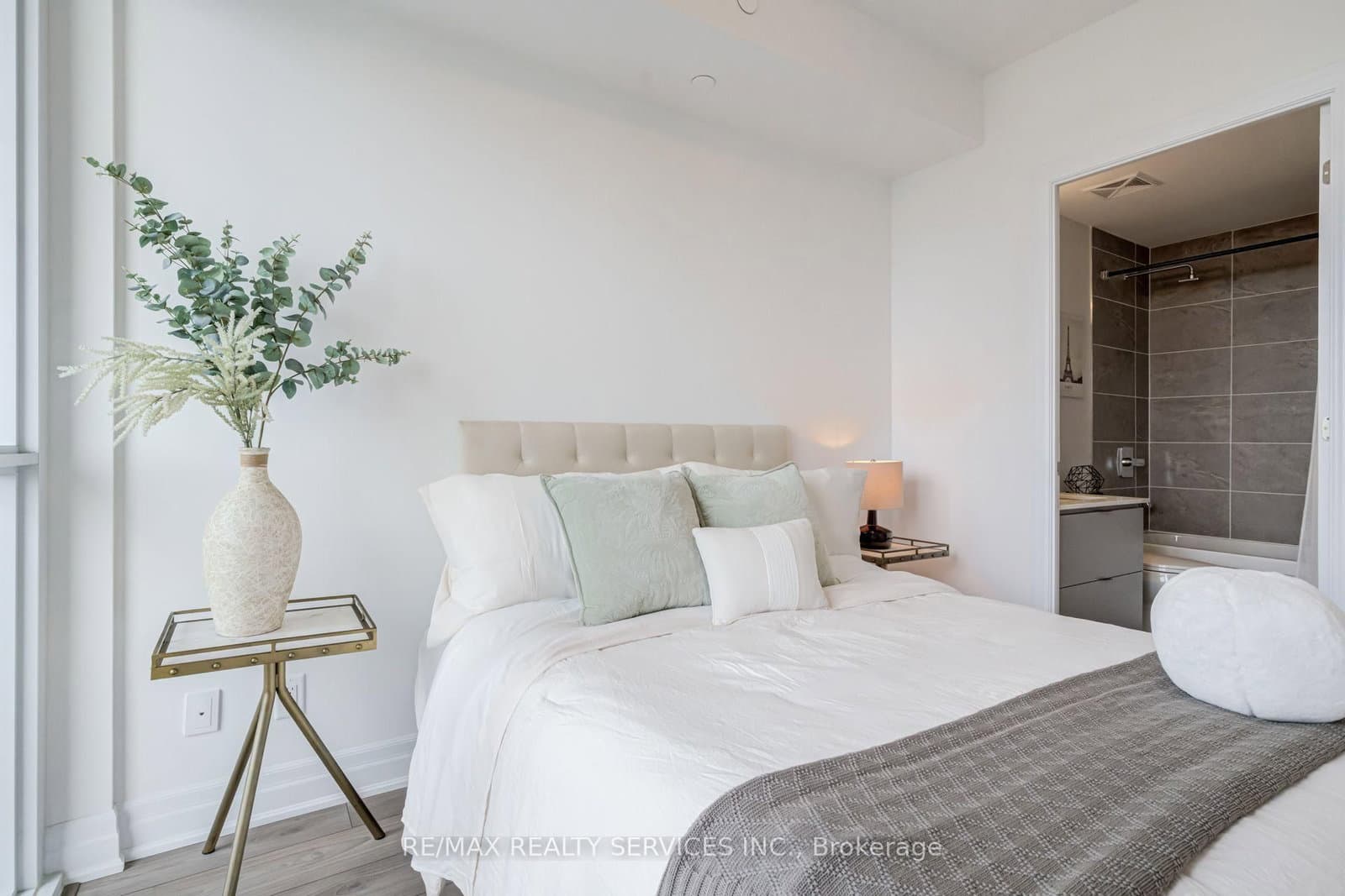 36 Elm Drive, Unit 3507 thumbnail 26