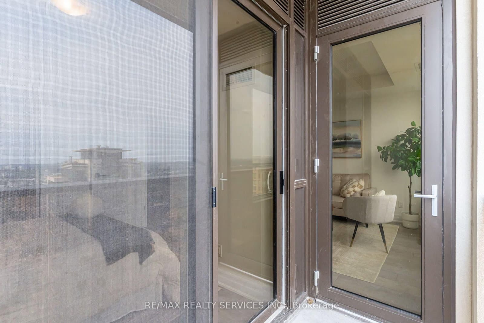 36 Elm Drive, Unit 3507 thumbnail 32