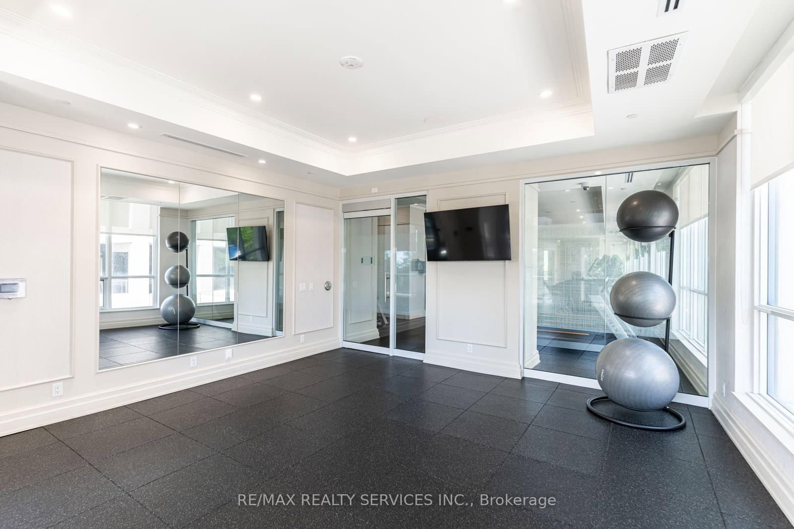 36 Elm Drive, Unit 3507 thumbnail 46