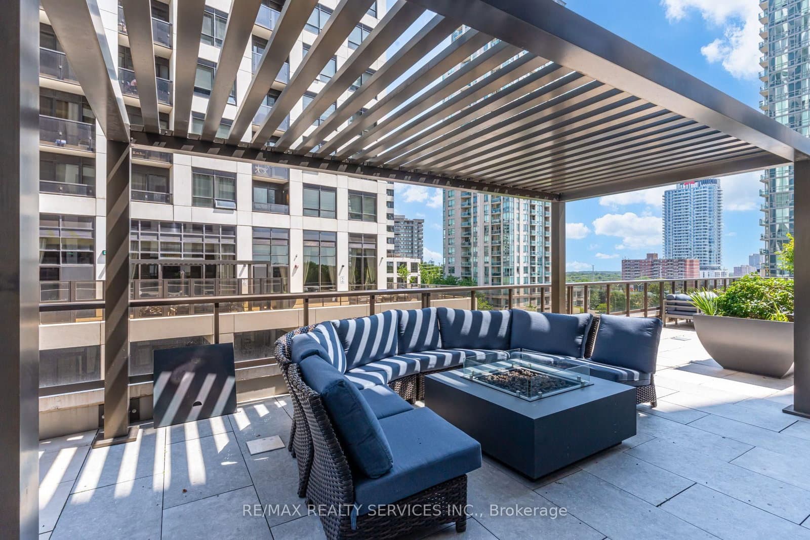36 Elm Drive, Unit 3507 thumbnail 48