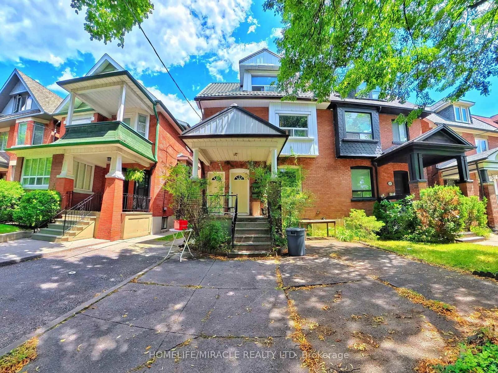 121 Medland Street - Image 1