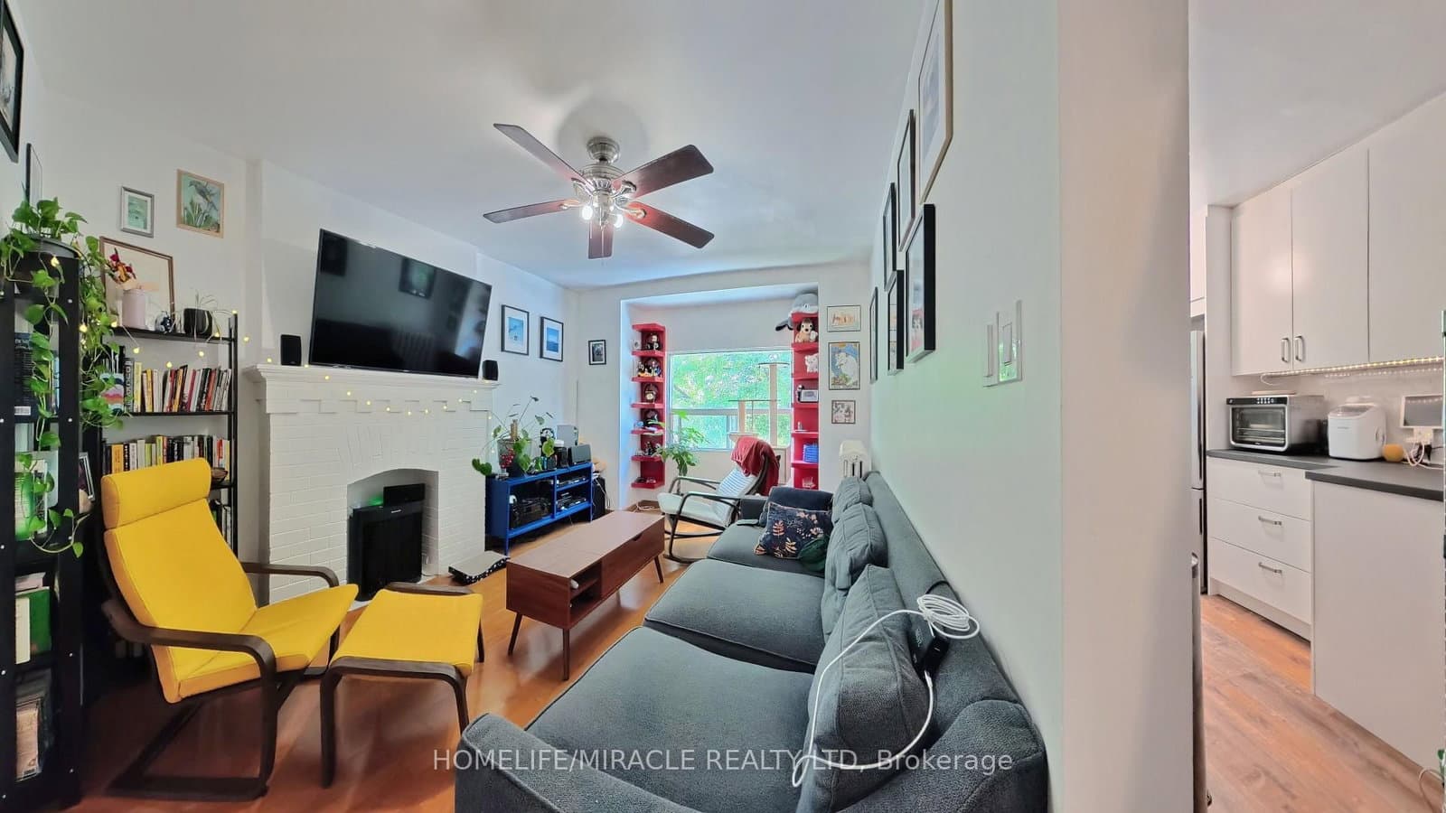 121 Medland Street thumbnail 3