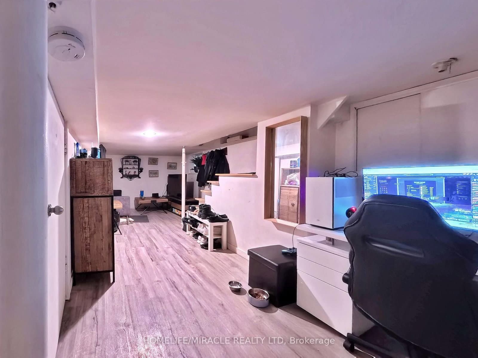 121 Medland Street thumbnail 37