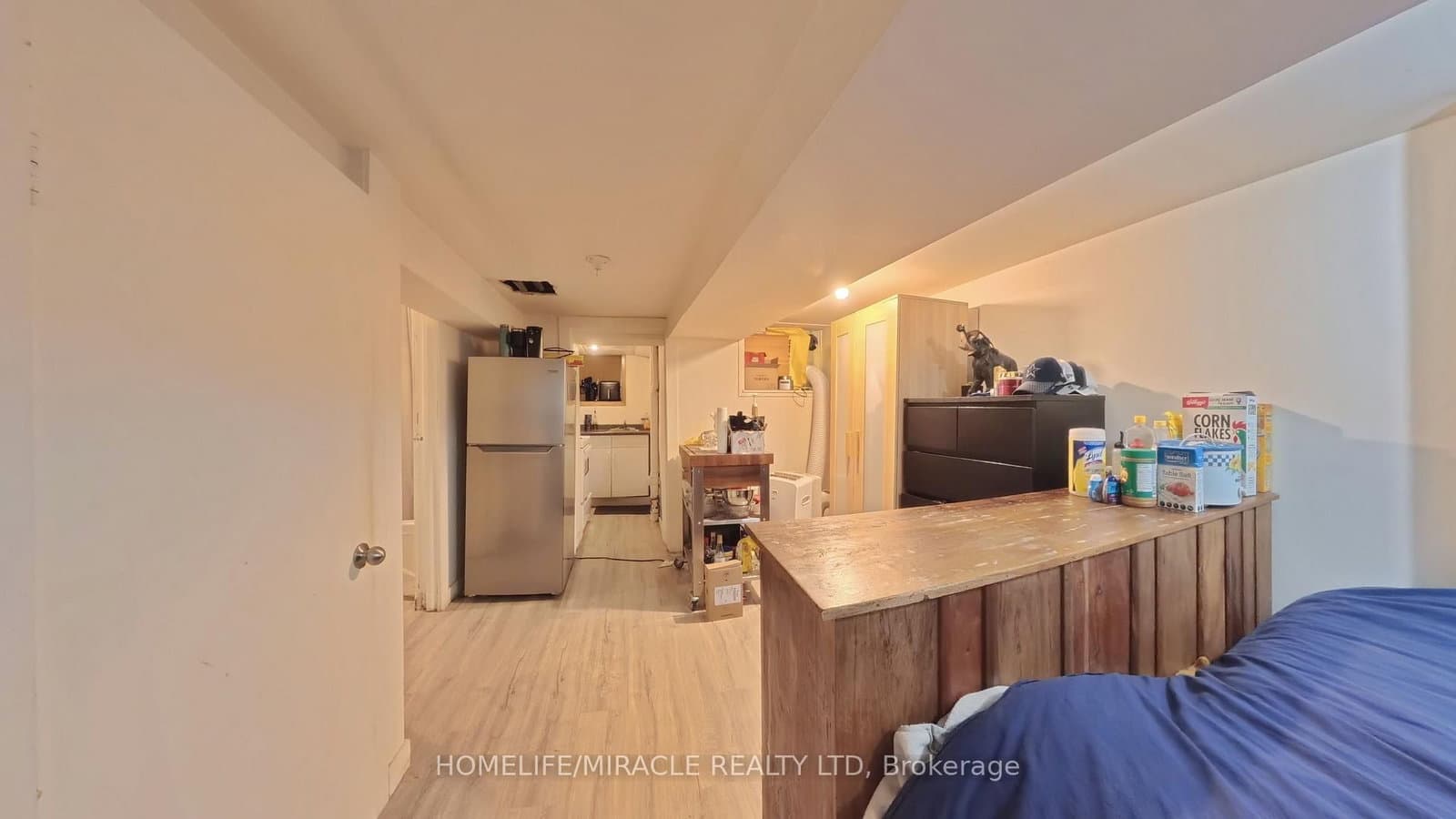 121 Medland Street thumbnail 40