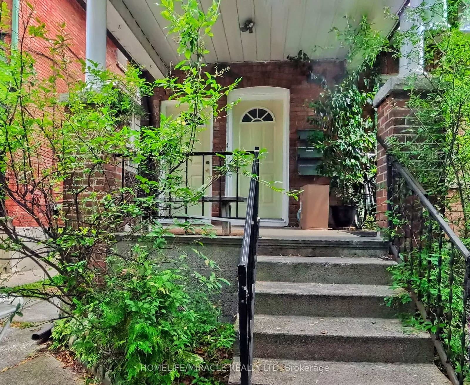 121 Medland Street thumbnail 41