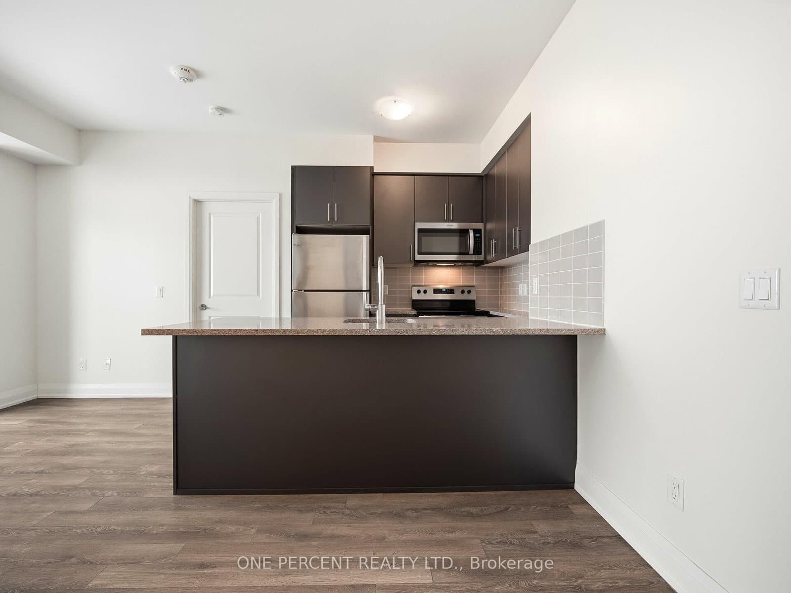 65 Yorkland Boulevard, Unit 811 thumbnail 15