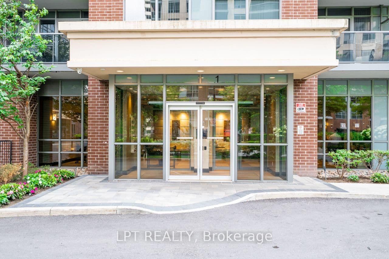 1 Michael Power Place, Unit 1513 thumbnail 4