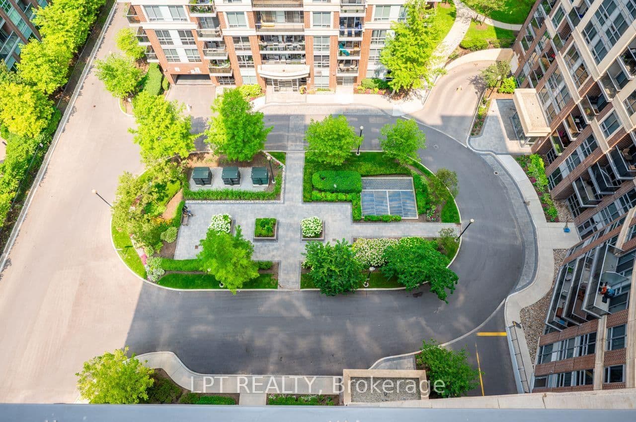 1 Michael Power Place, Unit 1513 thumbnail 41