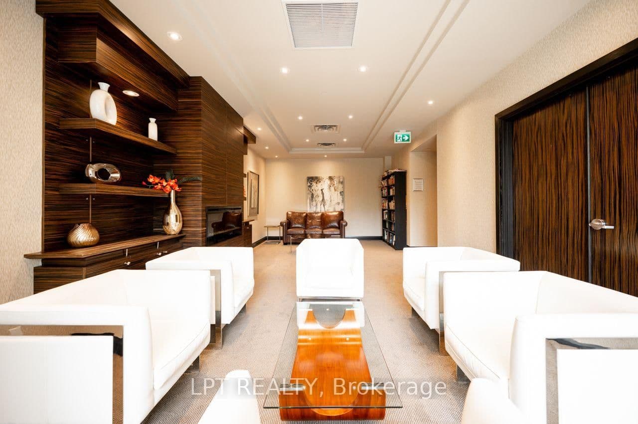 1 Michael Power Place, Unit 1513 thumbnail 9